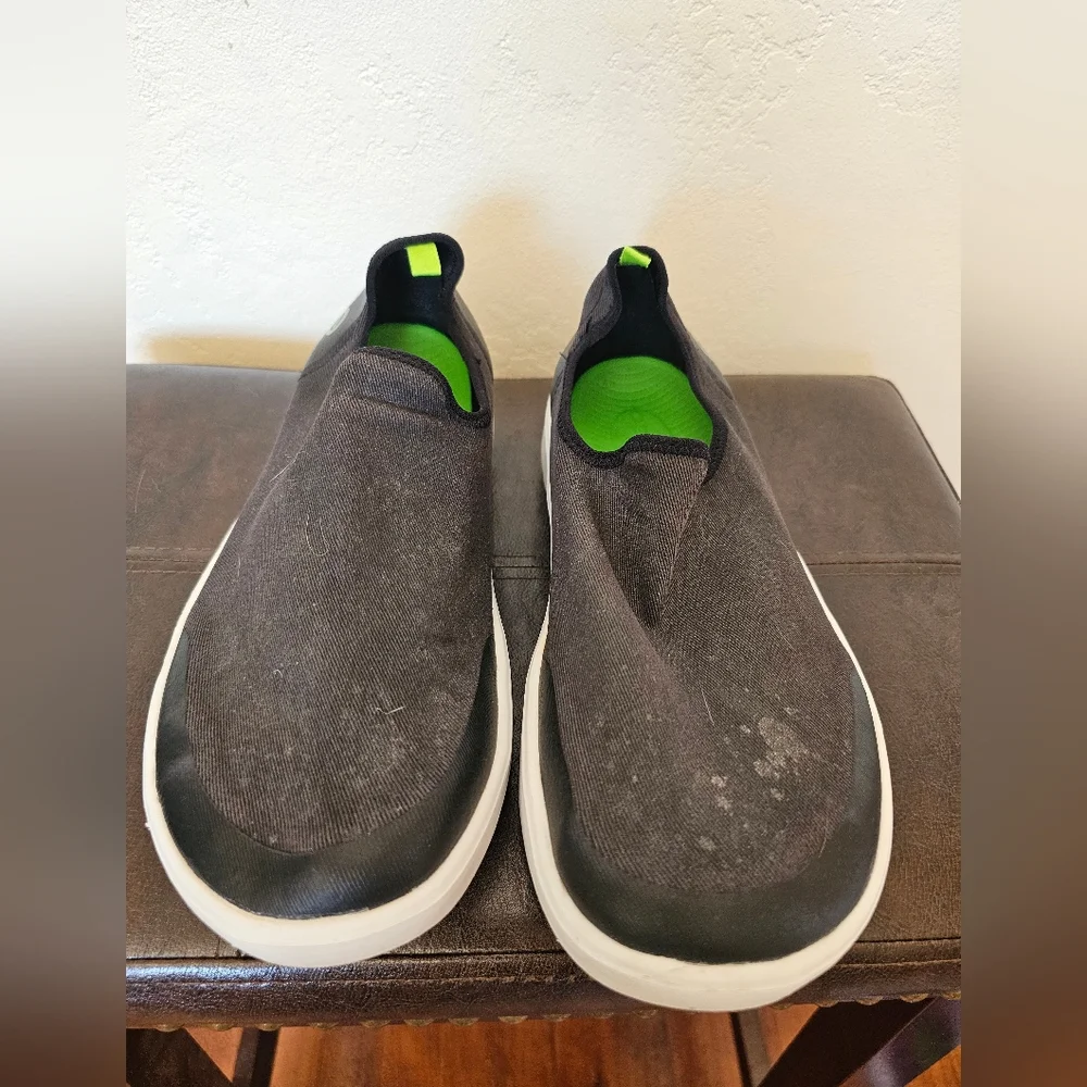 OOFOS OOmg  Black White Low Top Recovery Comfort‎ Workwear Sneakers  Sz W 11